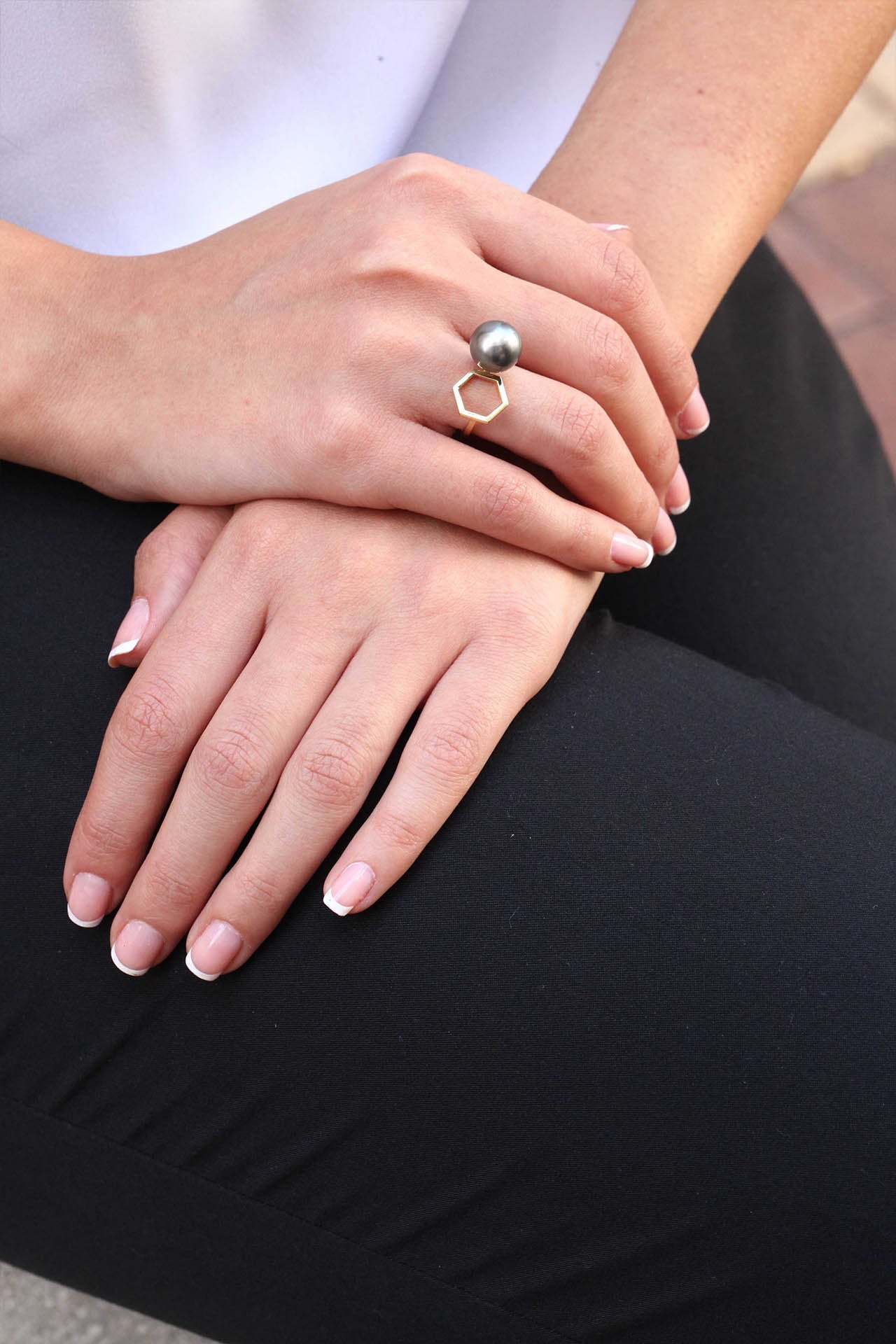 HEXAGON RING CULTURED PEARL