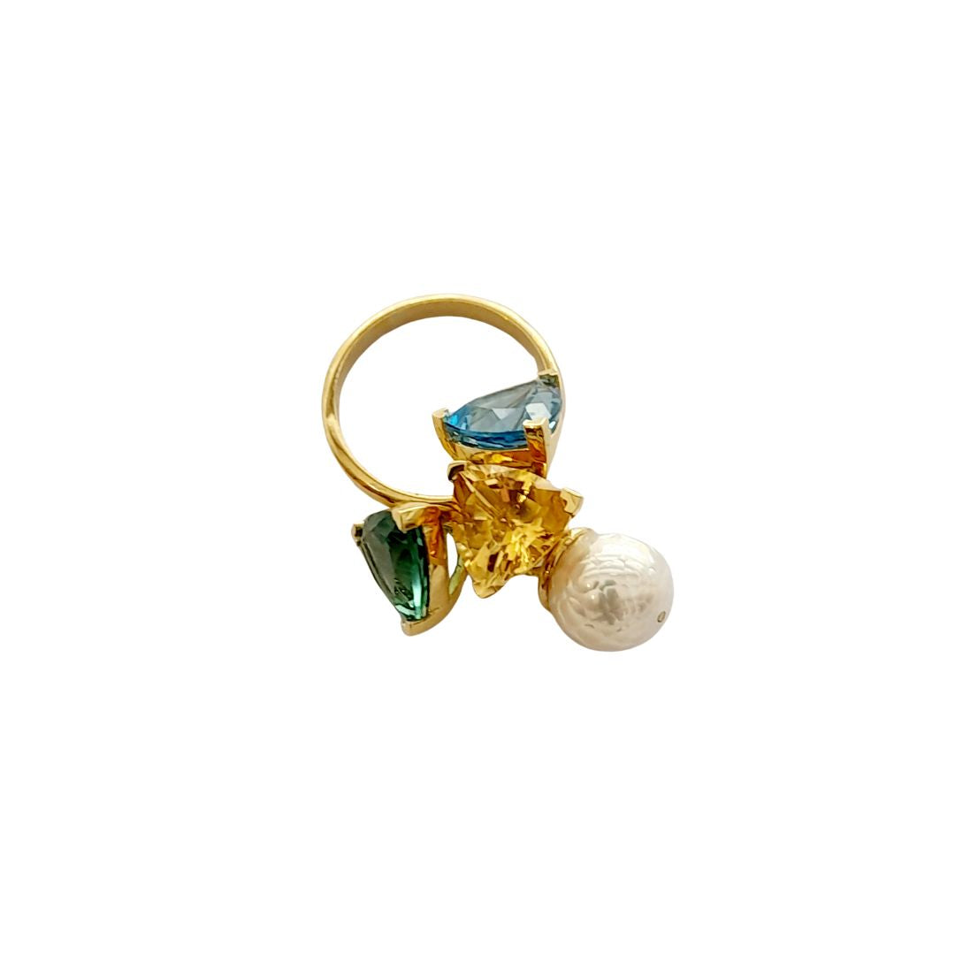 Vivid Trillion Cut Ring