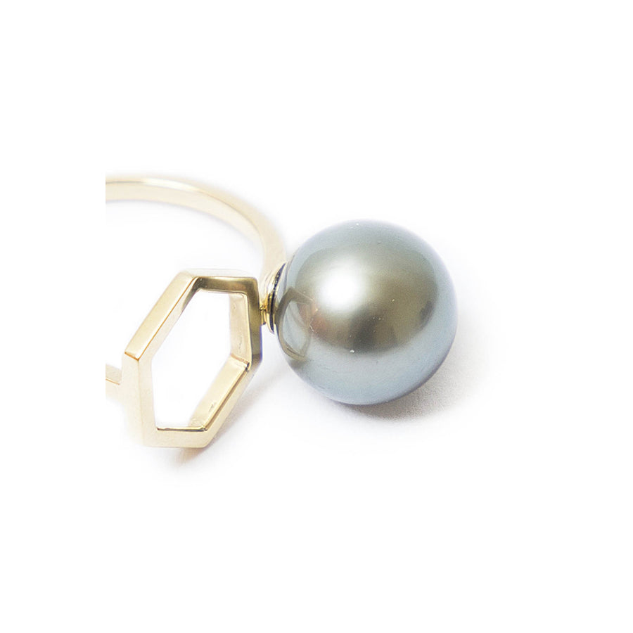 HEXAGON RING CULTURED PEARL