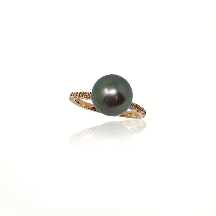 Simple Pearl Ring 2